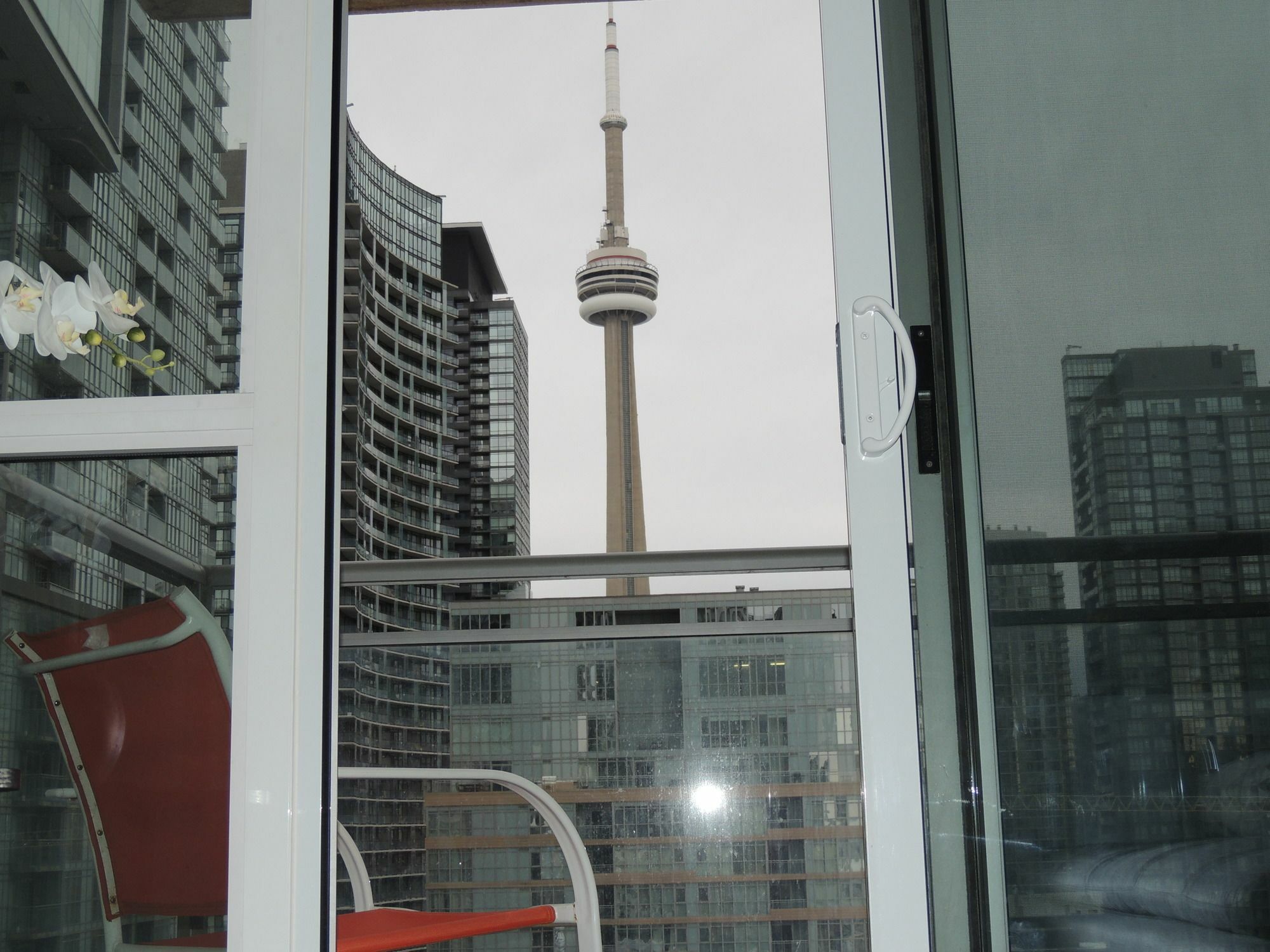 Tvhr - Luxury Condos In Heart Of Downtown Toronto Dış mekan fotoğraf