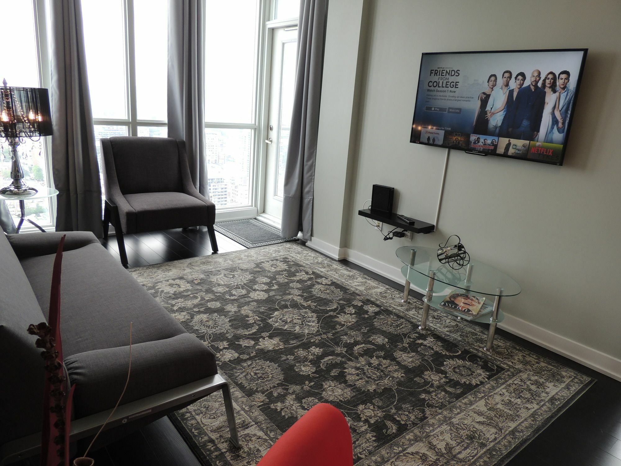Tvhr - Luxury Condos In Heart Of Downtown Toronto Dış mekan fotoğraf
