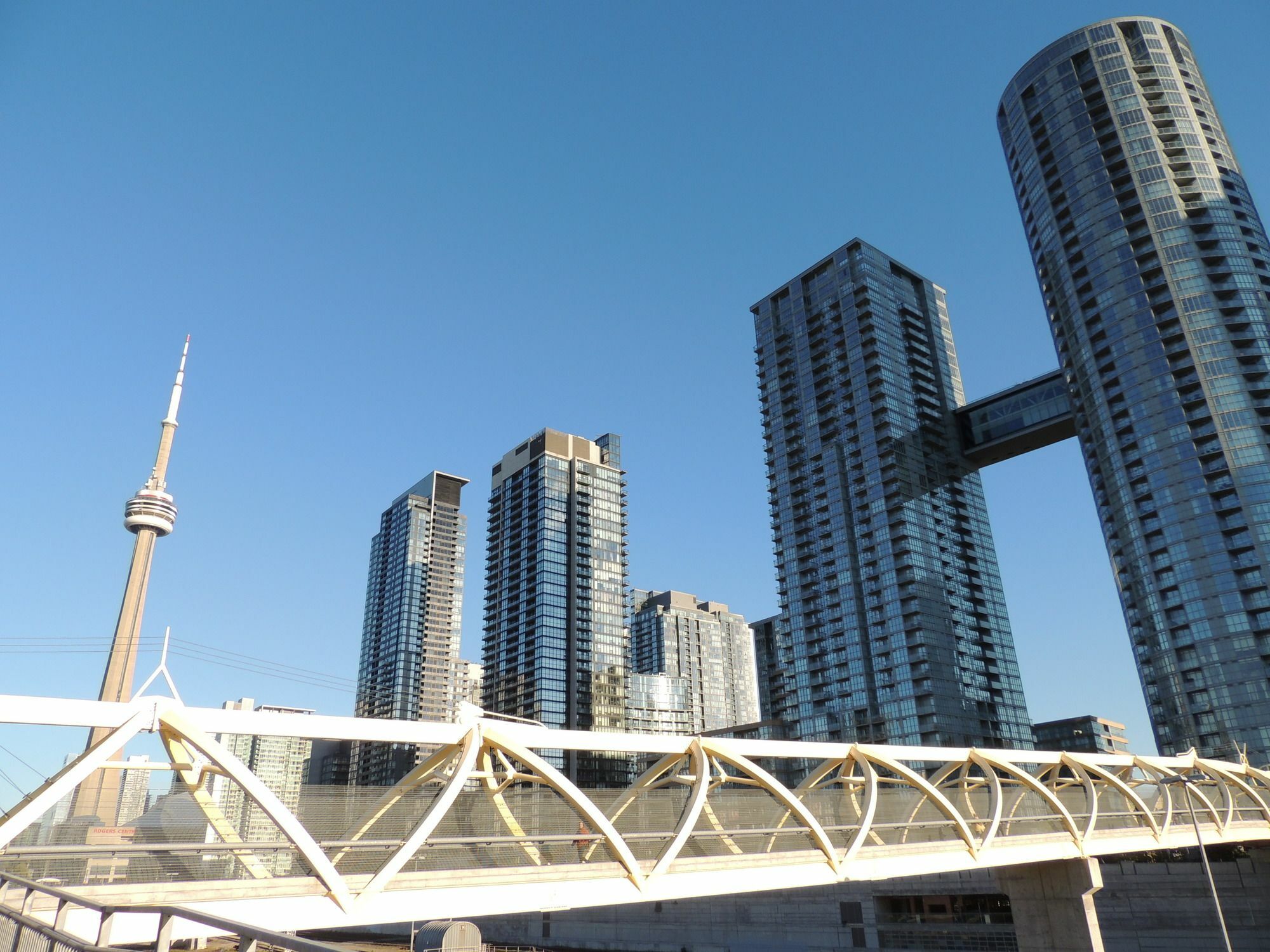Tvhr - Luxury Condos In Heart Of Downtown Toronto Dış mekan fotoğraf