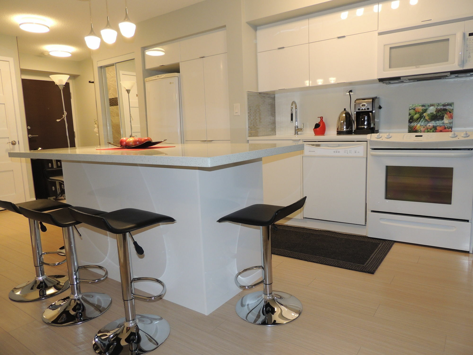 Tvhr - Luxury Condos In Heart Of Downtown Toronto Dış mekan fotoğraf