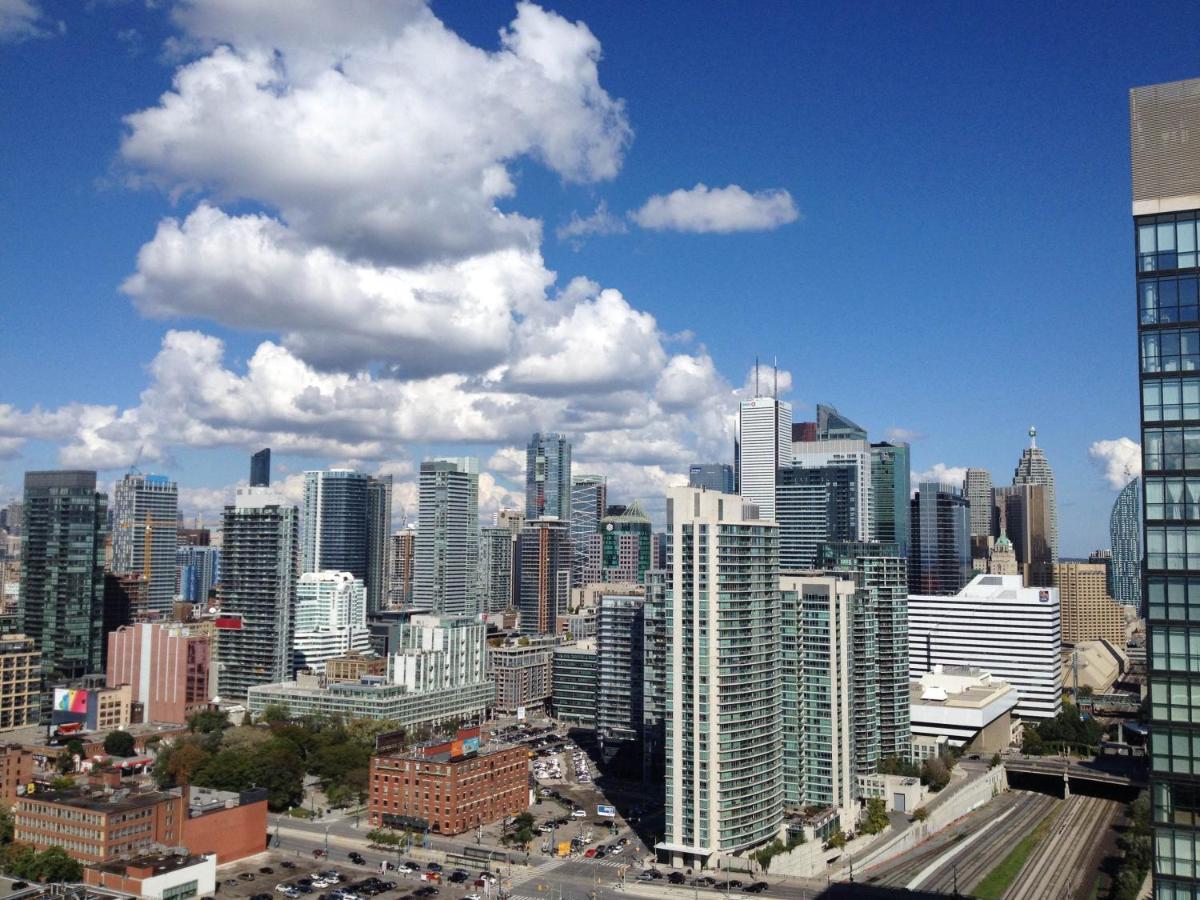 Tvhr - Luxury Condos In Heart Of Downtown Toronto Oda fotoğraf